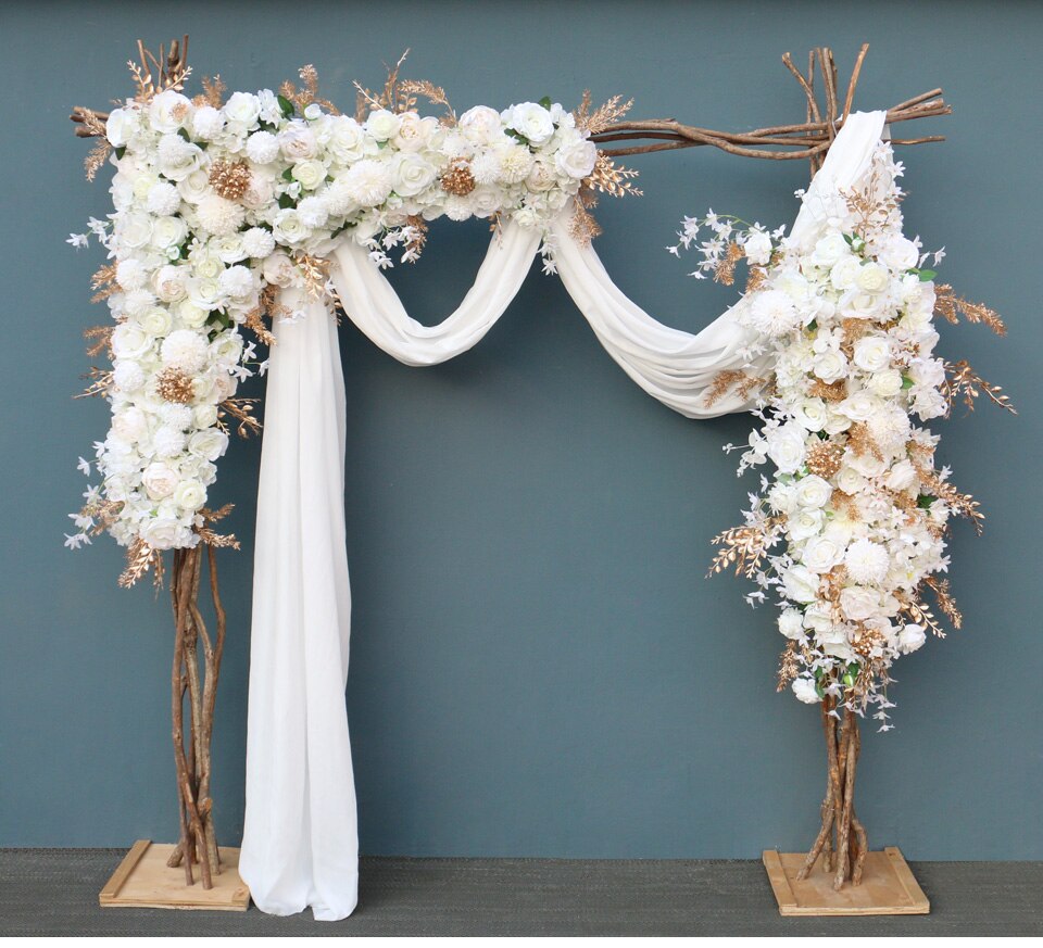 elegant wedding head table backdrop8