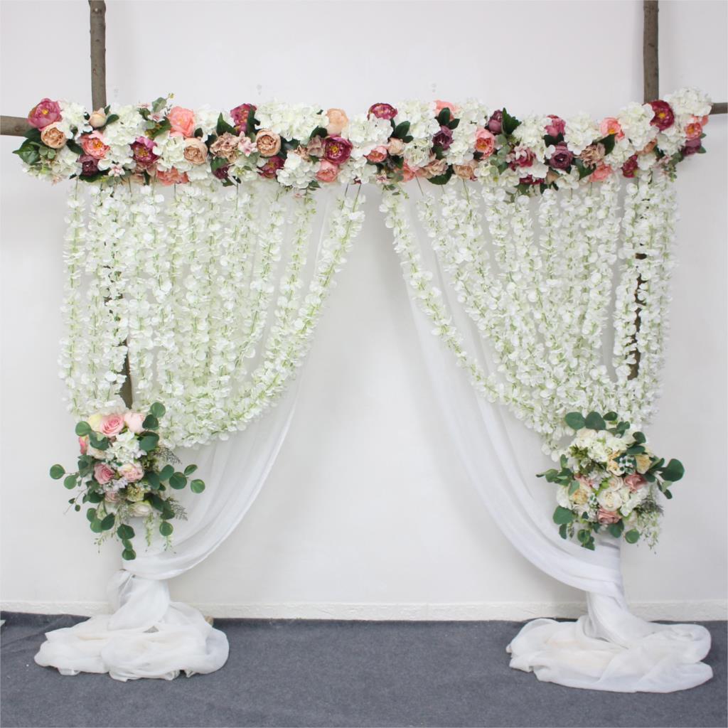Floral arrangements and centerpieces for wedding venue
