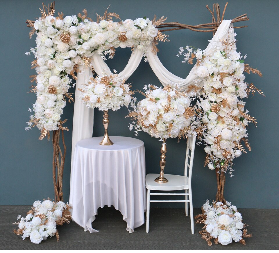 elegant wedding head table backdrop10