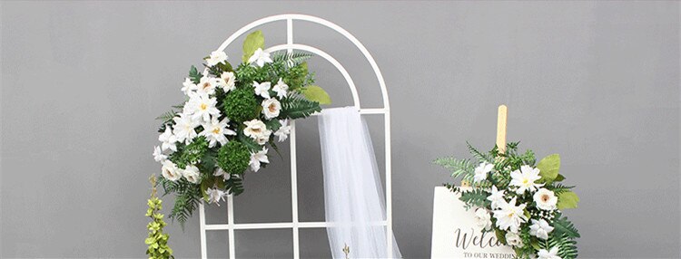 knights of the round table wedding flowers3