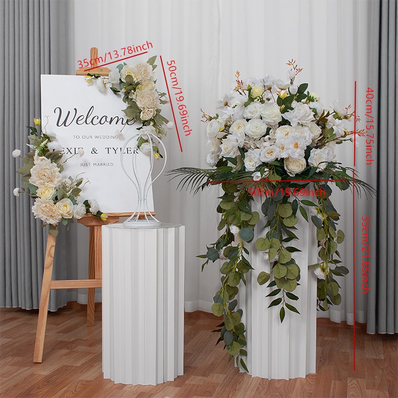 Choosing and arranging floral arrangements for wedding decor